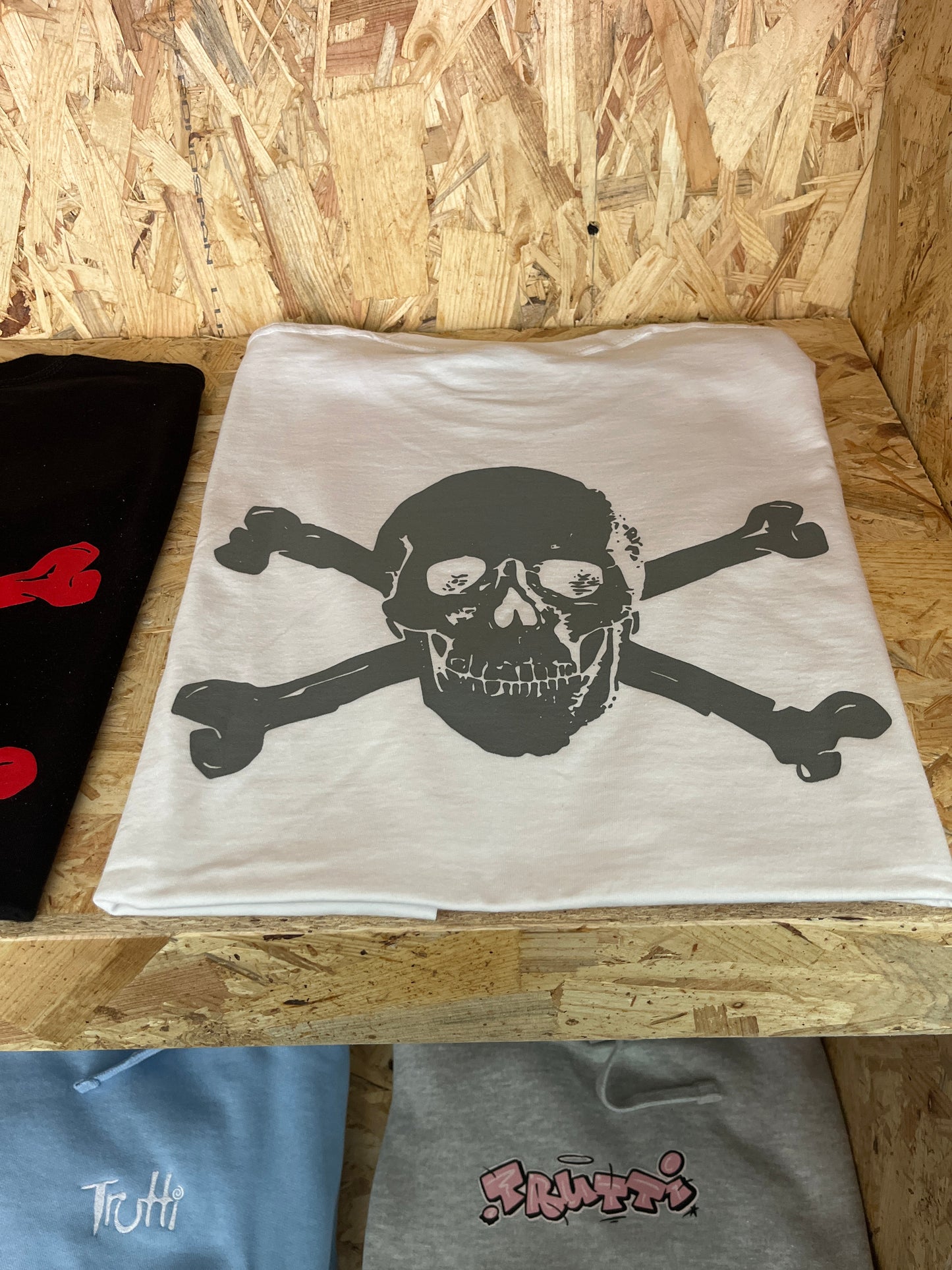 Skull Tee