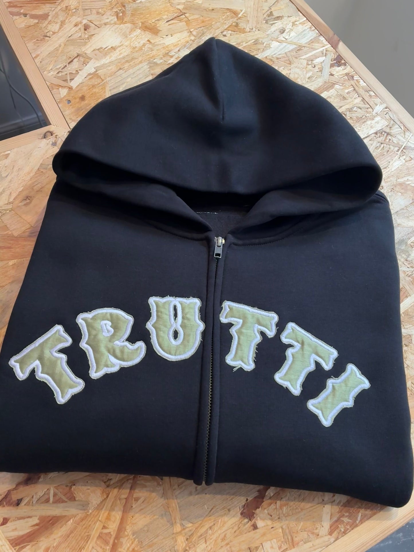 Ultra Appliqué Zip-up Hood